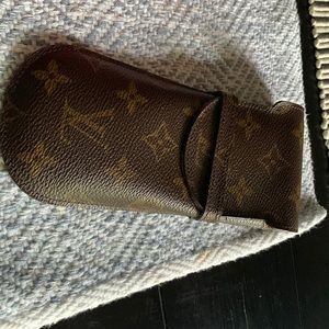 Vintage eye glasses holder